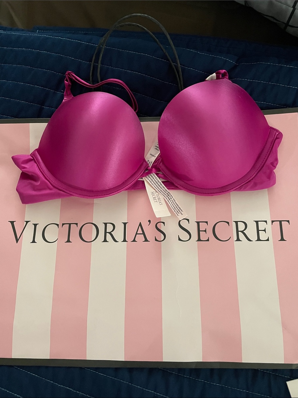 Victoria's Secret Hot Pink Smooth Bombshell Push-Up Bra